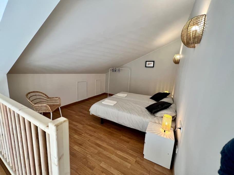 Apartamento Espacioso Y Familiar Terrassa Buitenkant foto