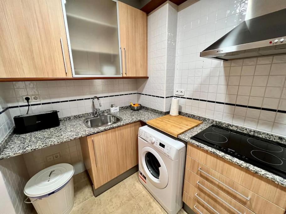 Apartamento Espacioso Y Familiar Terrassa Buitenkant foto