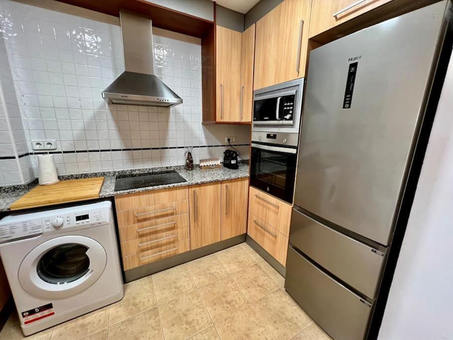 Apartamento Espacioso Y Familiar Terrassa Buitenkant foto